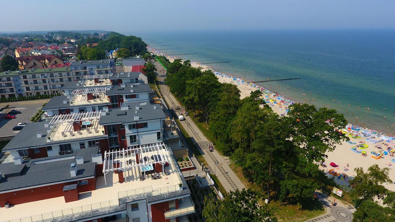 Miodowy Apartament Z Duzym Tarasem W Rewalu, Blisko Morza Exterior foto